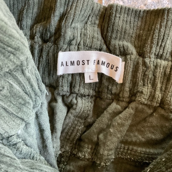 Corduroy Paperbag Mini Skirt - Picture 3 of 9